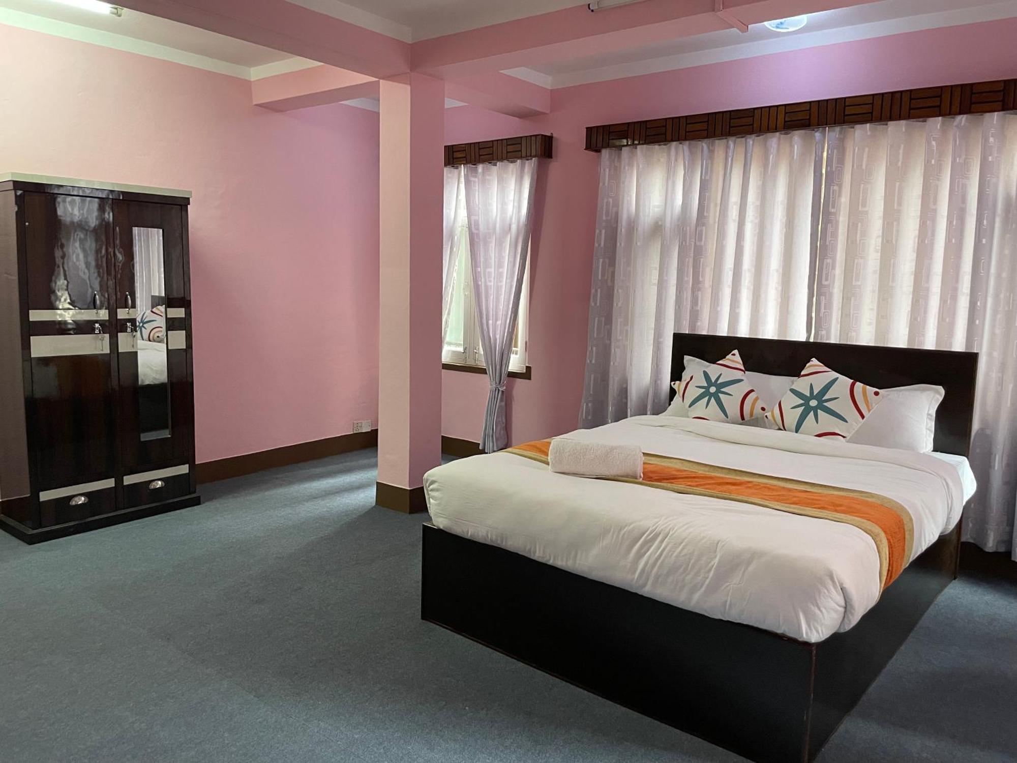 Andrew Home Kathmandu Luaran gambar