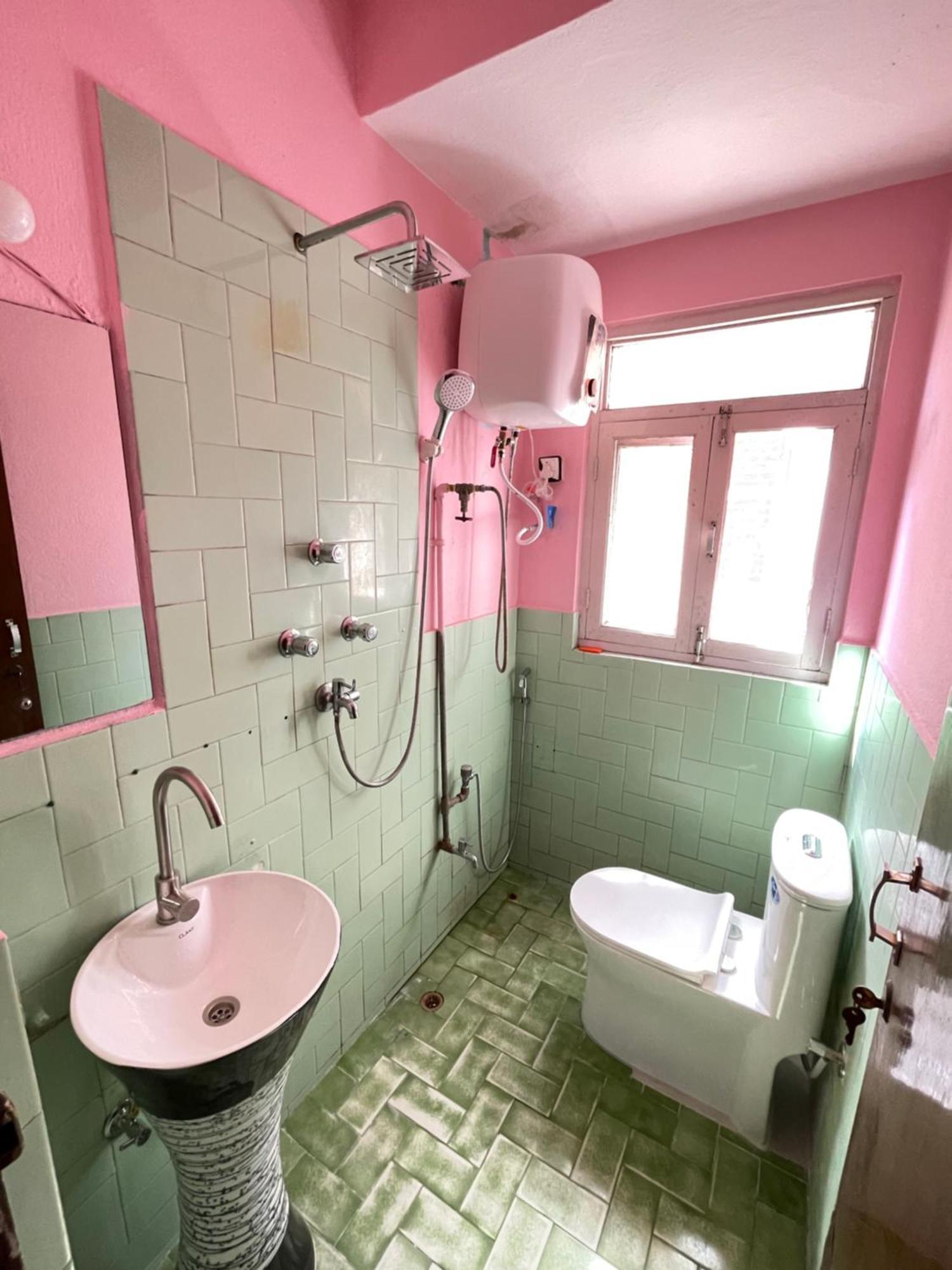 Andrew Home Kathmandu Luaran gambar